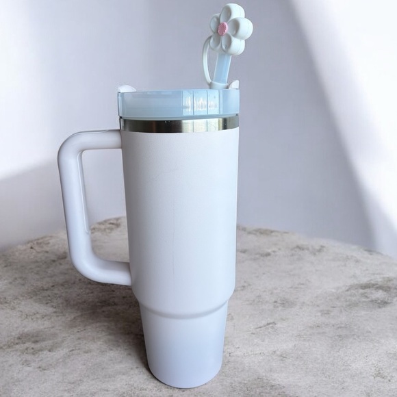 Stanley Light Pink 30oz Mug with Handle - Picture 2 of 3